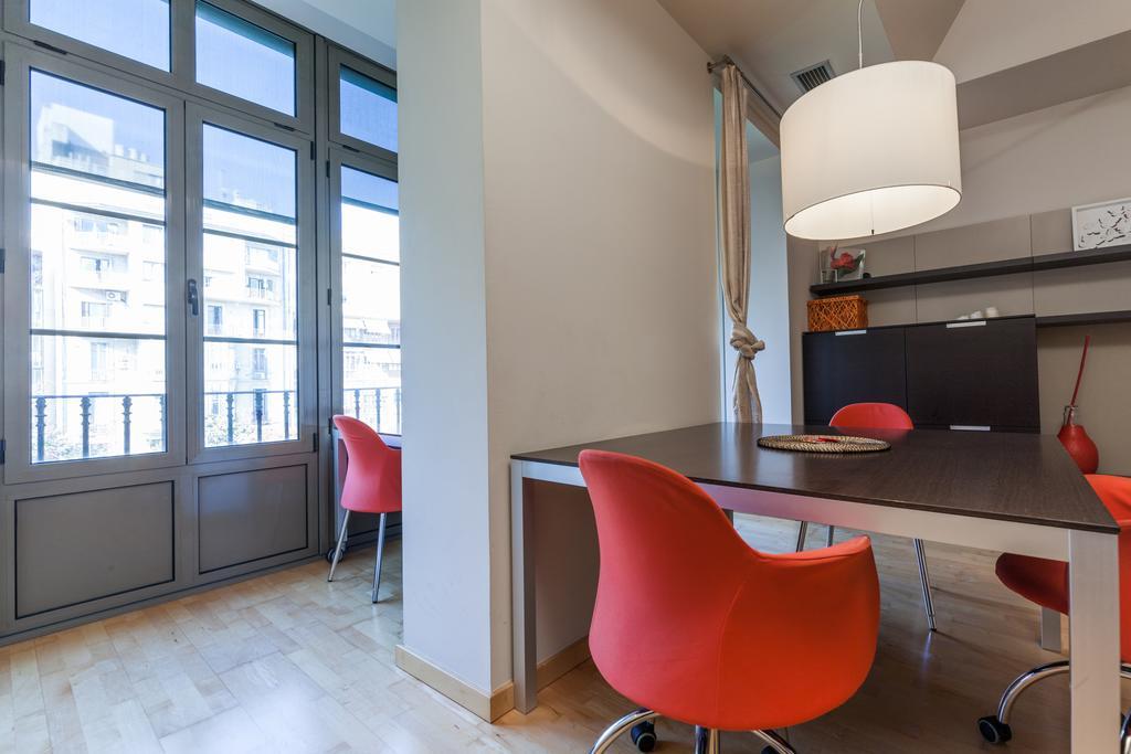 Apartament Flateli Mallorca-Passeig De Gracia Barcelona Zewnętrze zdjęcie